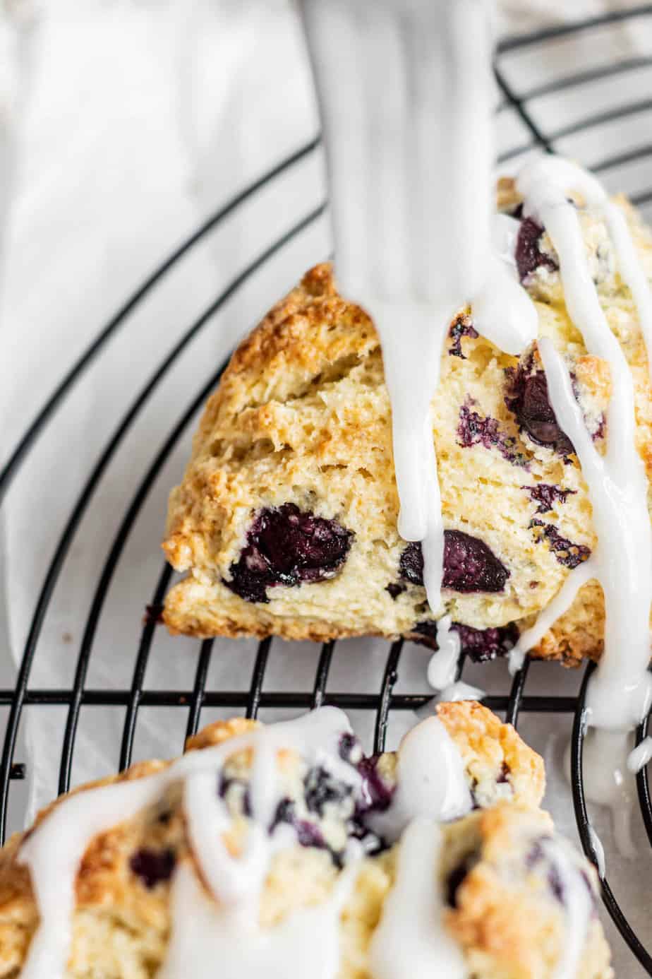fork icing scone.